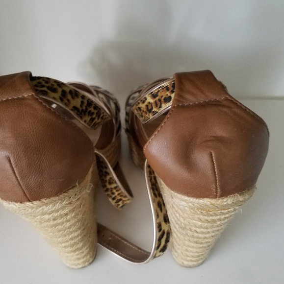 Shoes - Picture 3 of 3